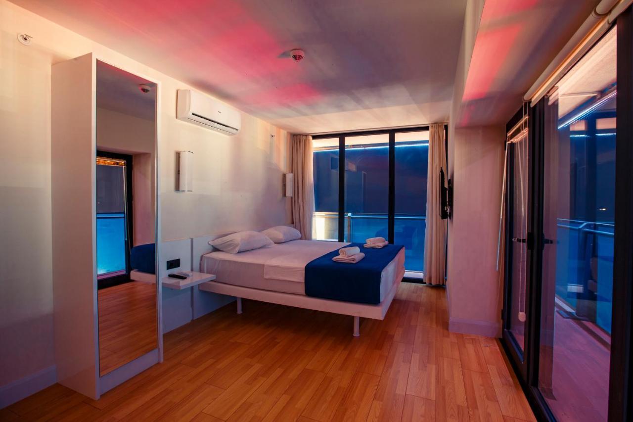 Orbi City Luxury Suite Батуми Экстерьер фото