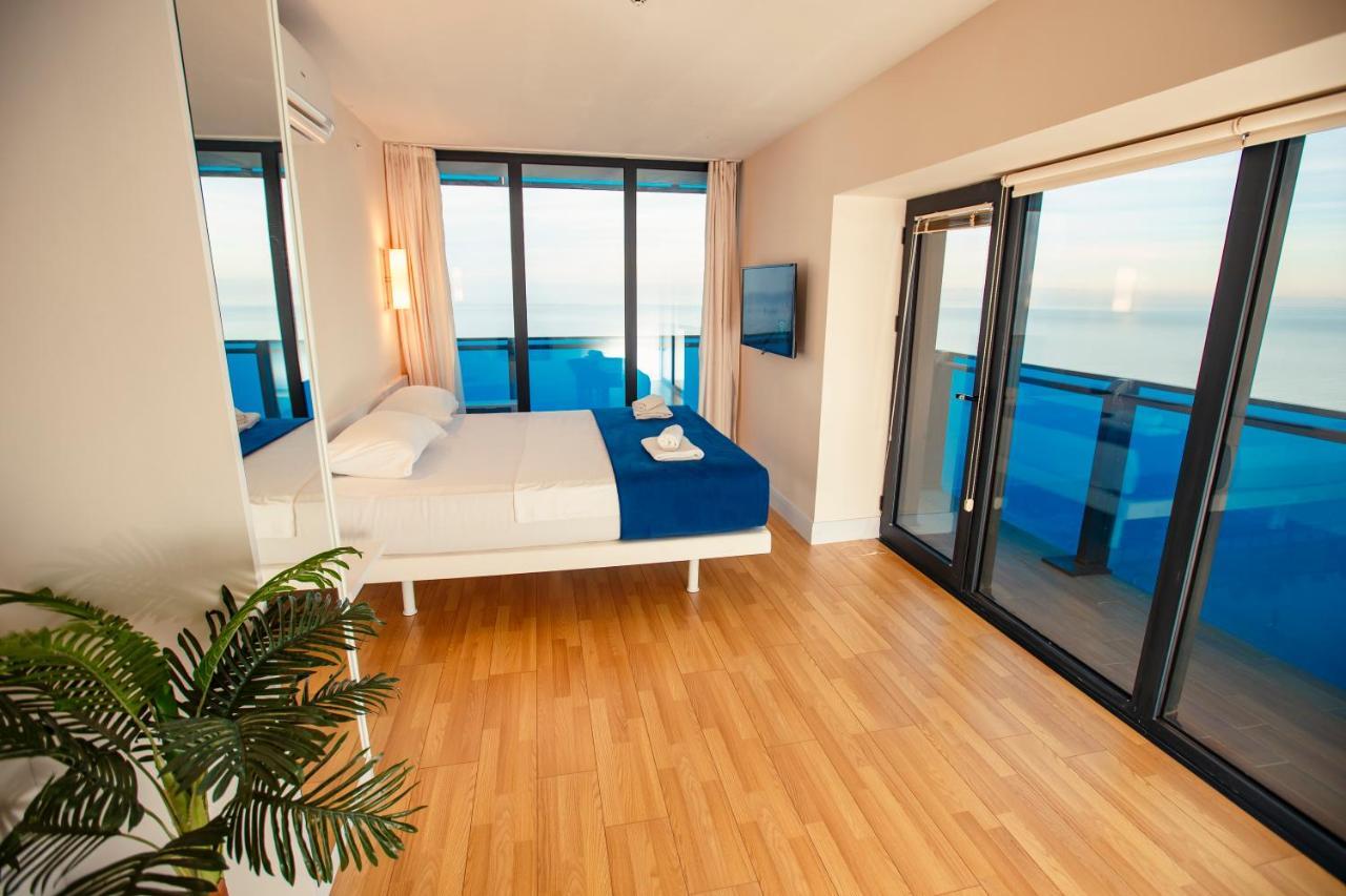 Orbi City Luxury Suite Батуми Экстерьер фото
