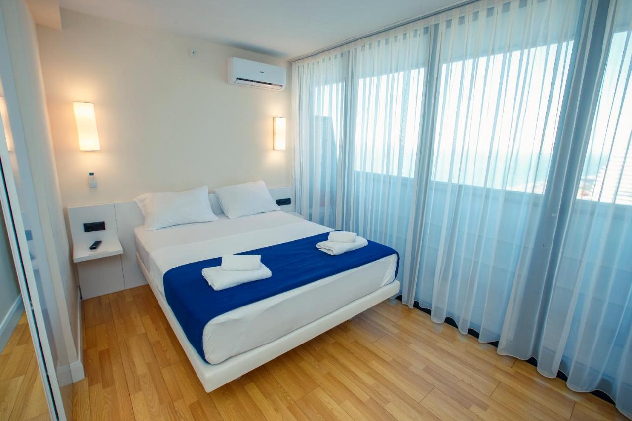 Orbi City Luxury Suite Батуми Экстерьер фото