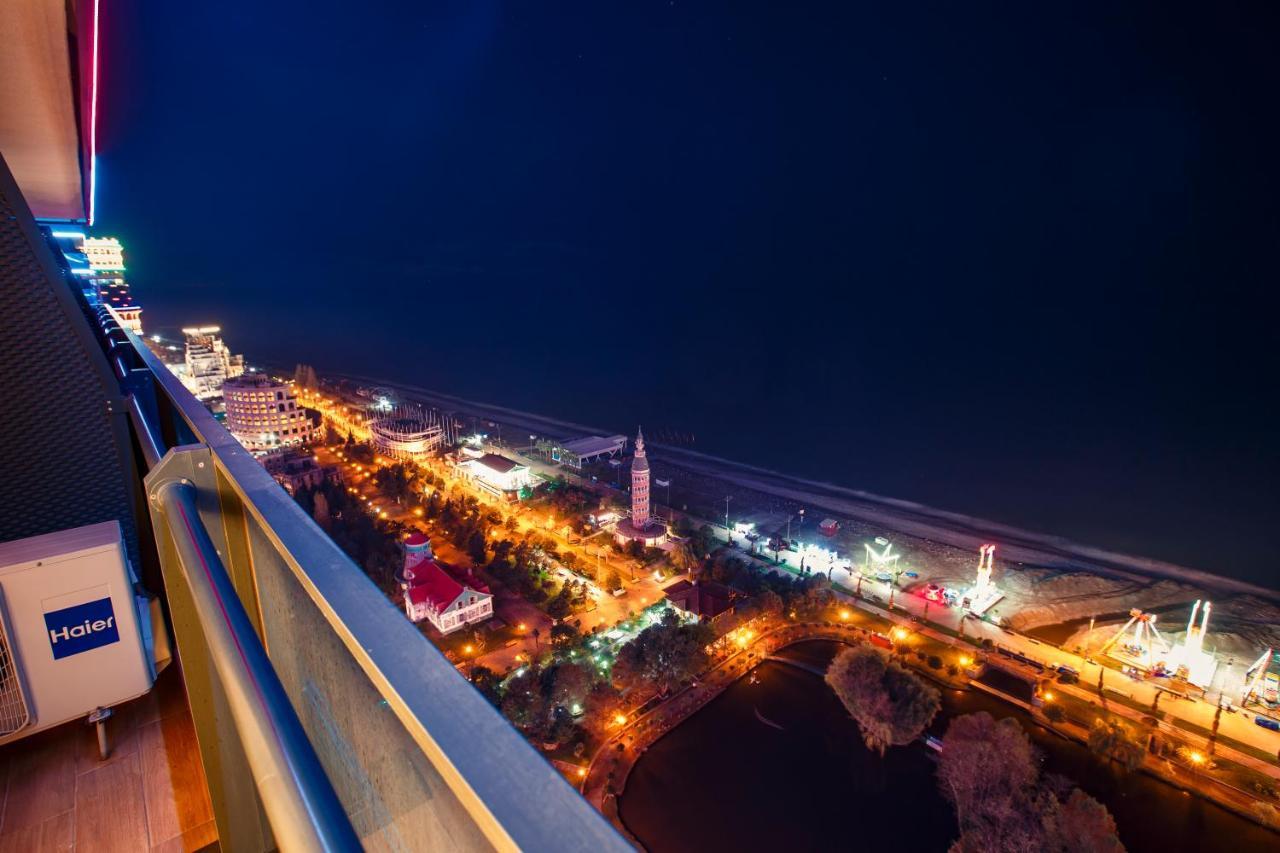 Orbi City Luxury Suite Батуми Экстерьер фото